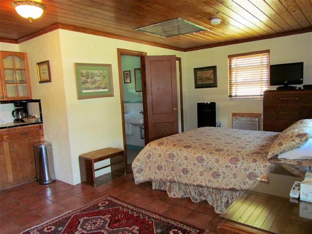 The Yearling Cabins Cross Creek Экстерьер фото