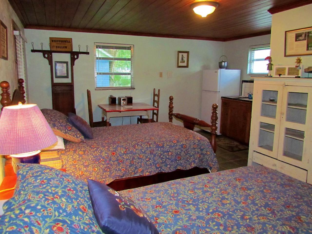 The Yearling Cabins Cross Creek Экстерьер фото